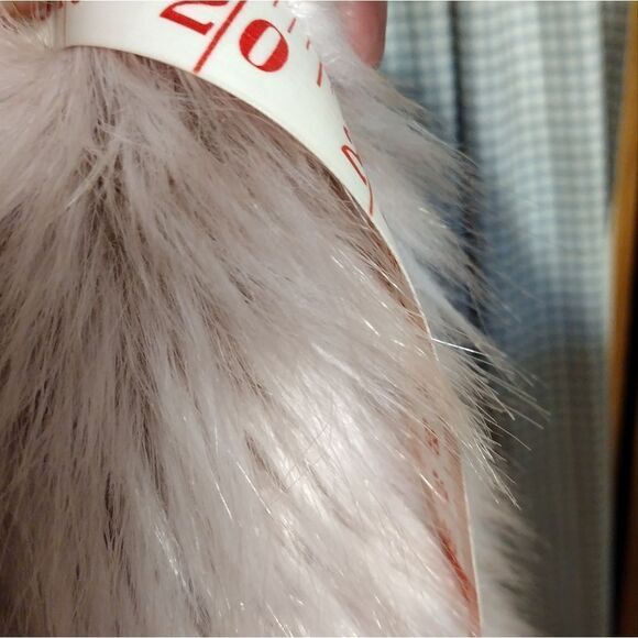 Cherokee faux fur vest - Picture 6 of 7